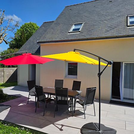 Maison De Famille Situee A Saint-Molf. Exterior photo